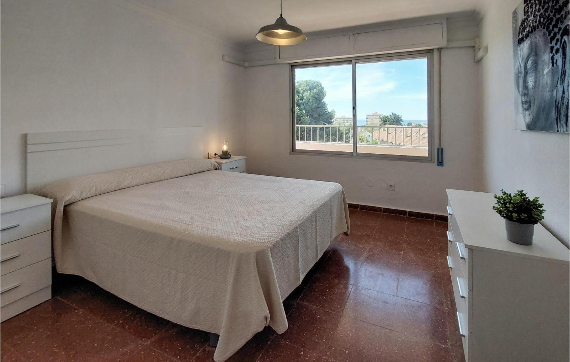 Cozy In Costa With Kitchen Apartamento
